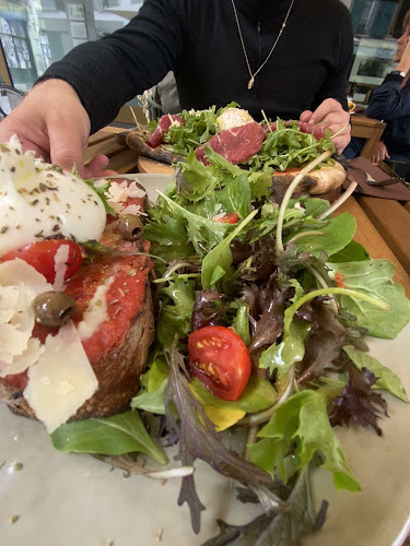 Opinii despre Gramme Vevey în Vevey - Gastronomie und Hotellerie