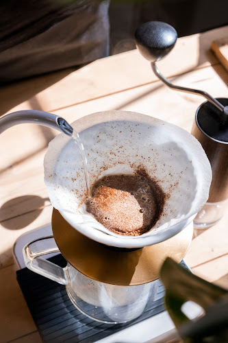 Opinii despre Ombak Coffee (ex Omnia Coffee) în Zürich - Gastronomie und Hotellerie