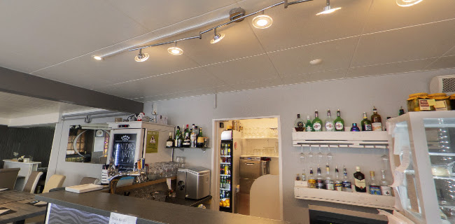 Opinii despre Restaurant Pizzeria Alice în Fleurier - Gastronomie und Hotellerie