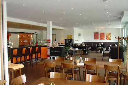 Wildi's Dorfcafé - Restaurant-Café
