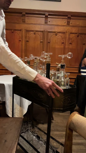 Opinii despre Alpenrose în Zürich - Gastronomie und Hotellerie