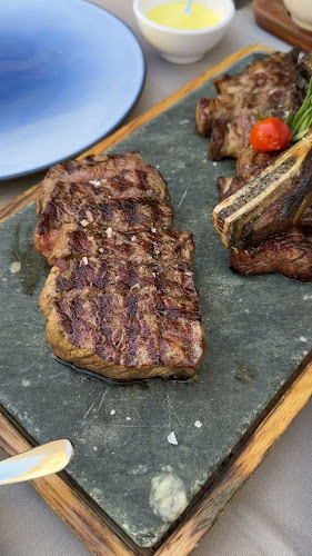 Opinii despre Simon's Steakhouse Grill & Restaurant & Bar în Zürich - Gastronomie und Hotellerie