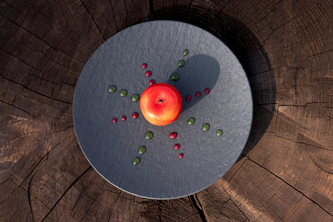 Opinii despre Le Coucou Montreux în Montreux - Gastronomie und Hotellerie