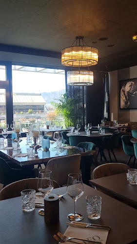 Opinii despre LEO Restaurant & Bar în Zürich - Gastronomie und Hotellerie