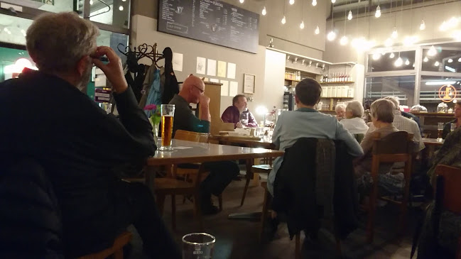 Opinii despre Gleis1 / Café - Kultur - Werkstatt în Nänikon - Gastronomie und Hotellerie