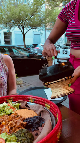 Opinii despre Filfl în Zürich - Gastronomie und Hotellerie