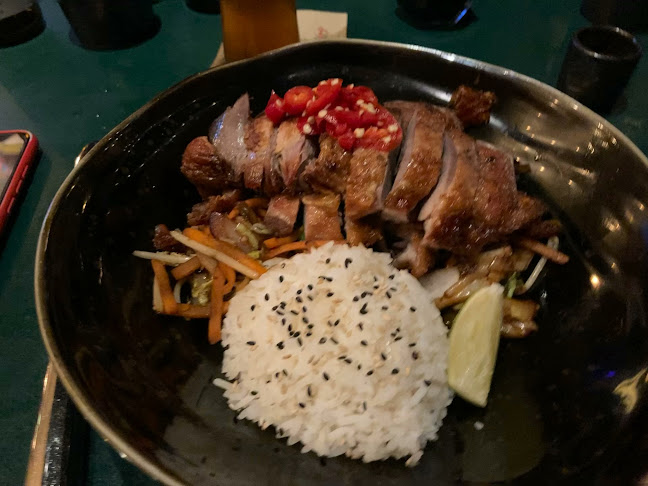 Opinii despre Nooch Asian Kitchen, Uster Bankstrasse în Uster - Gastronomie und Hotellerie