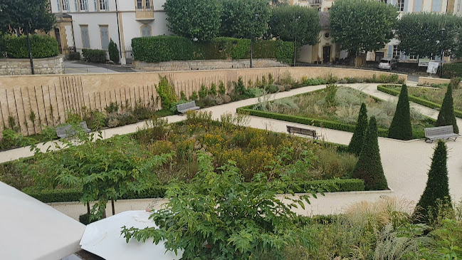 Restaurant de l'Hôtel DuPeyrou - Gastronomie und Hotellerie