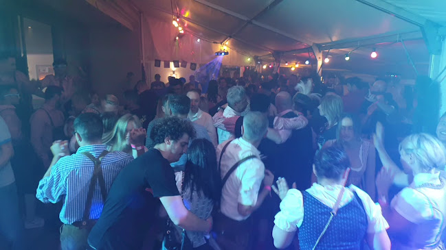 Opinii despre Hotel Restaurant Pizzeria Schützenhaus în Uznach - Gastronomie und Hotellerie