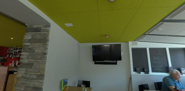 Opinii despre Restaurant Niesenblick Aeschi în Aeschi bei Spiez - Gastronomie und Hotellerie