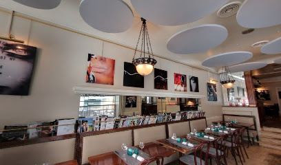 L'Esquisse: Grill & Bar