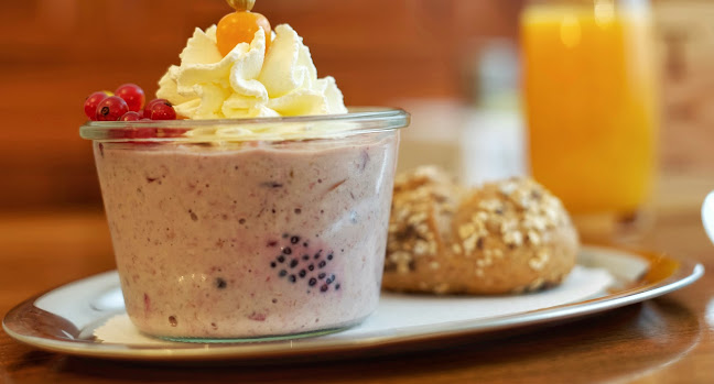 Opinii despre Restaurant Stoller în Zürich - Gastronomie und Hotellerie