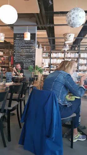 Opinii despre Les Recyclables Café în Geneva - Gastronomie und Hotellerie