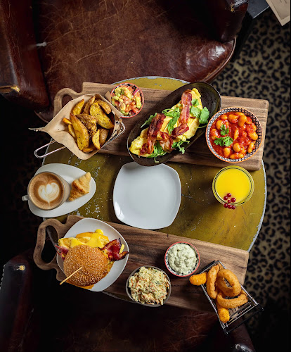 Opinii despre Funky Monkey Room în Geneva - Gastronomie und Hotellerie