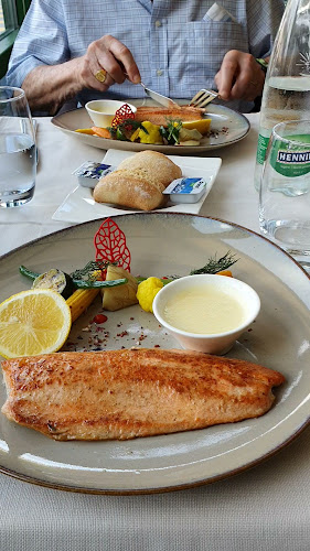 Opinii despre Brasserie La Coupole 1912 - Restaurant Resto Bar în Vevey - Gastronomie und Hotellerie