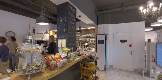 hARMony ursula arm, second hand, boutique, cafe