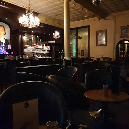 Opinii despre Evita Bar & Club în Wetzikon - Gastronomie und Hotellerie