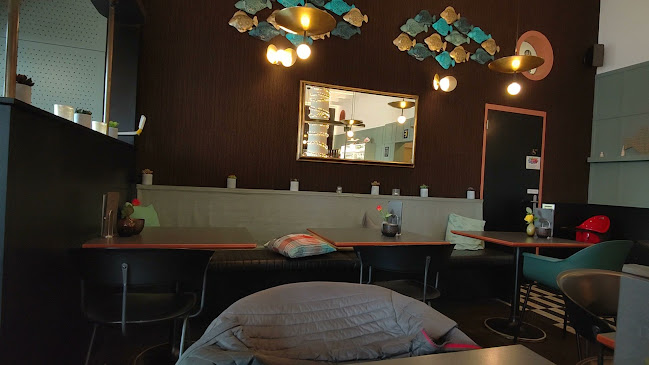 Opinii despre Moana Cafe Bar în Zürich - Gastronomie und Hotellerie