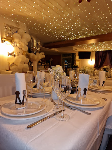 Vis à Vis - Gastronomie und Hotellerie