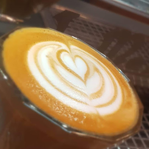 Opinii despre The Aarburg Hotel & Café în Spiez - Gastronomie und Hotellerie