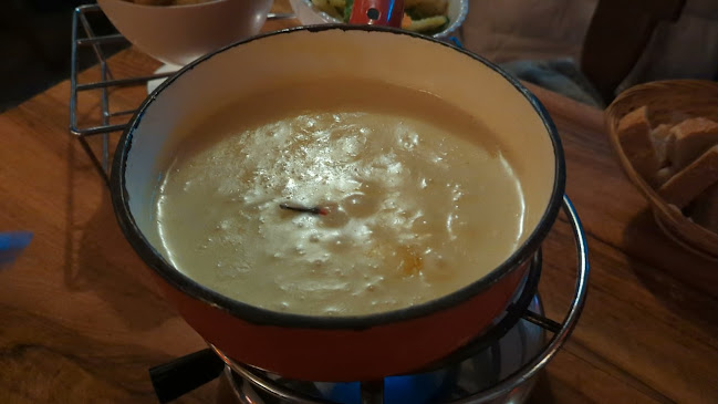 Comentarii opinii despre FONDUE HOUSE DU PONT