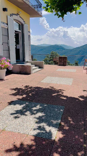 Opinii despre Ristorante panoramico Vetta Monte Brè în Lugano - Gastronomie und Hotellerie