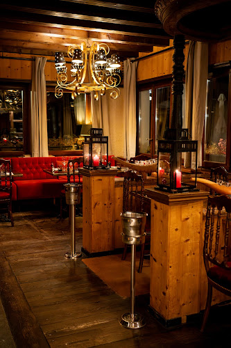 Opinii despre Le Coucou Montreux în Montreux - Gastronomie und Hotellerie