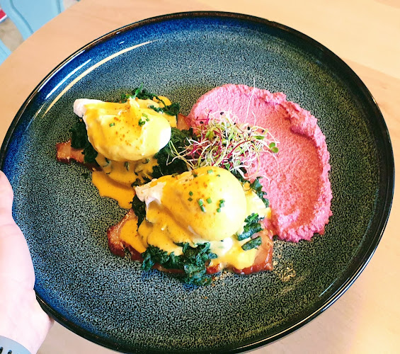 The Aarburg Hotel & Café