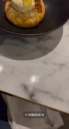 Opinii despre Monsieur 14 în Lausanne - Gastronomie und Hotellerie