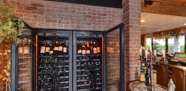 Balthasar Restaurant & Grill - Gastronomie und Hotellerie