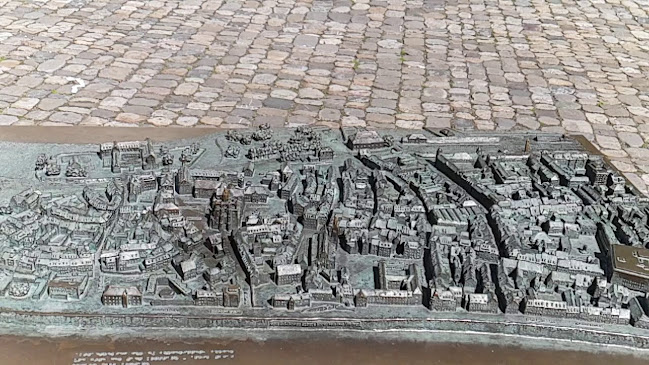 DOM Konstanz | Restaurant · Café · Bar