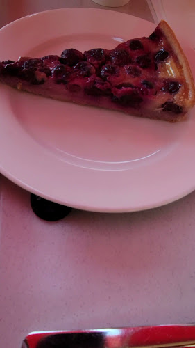 Opinii despre Restaurant Fräkmüntegg în Kriens - Gastronomie und Hotellerie