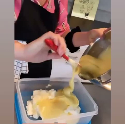 Opinii despre Eva Torten în Fehraltorf - Gastronomie und Hotellerie