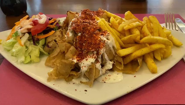 Opinii despre Sevens Restaurant Bar Take Away în Thun - Gastronomie und Hotellerie