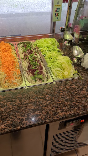 Opinii despre Kebab La Villa Tacos în Biel - Gastronomie und Hotellerie