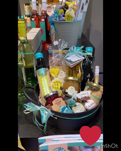 Opinii despre Vom Fass Basel în Basel - Gastronomie und Hotellerie