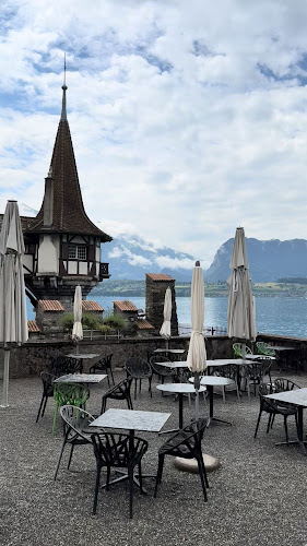 Opinii despre Restaurant Schloss Oberhofen în Oberhofen am Thunersee - Gastronomie und Hotellerie
