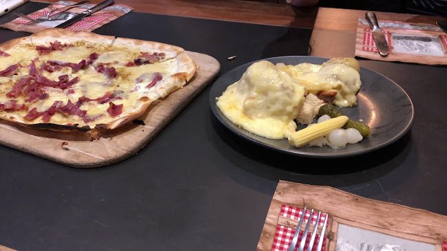 Opinii despre Raclette Factory în Zürich - Gastronomie und Hotellerie