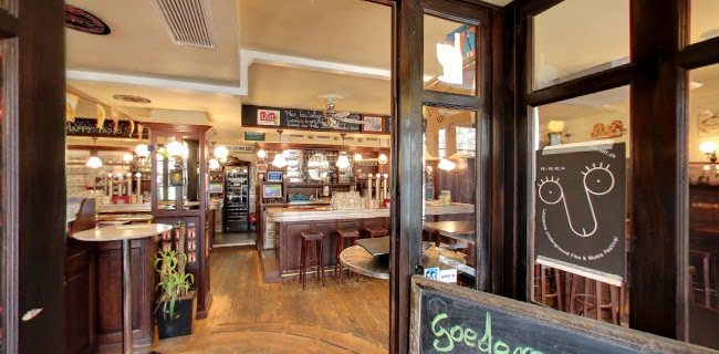 Comentarii opinii despre Bruxelles Café