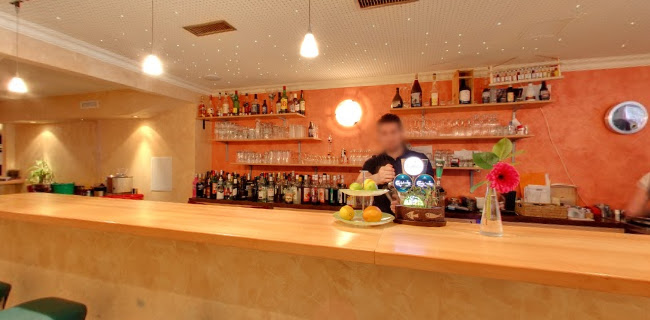 Kalaya - Gastronomie und Hotellerie