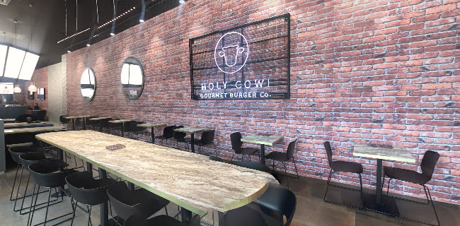 HolyCow! Gourmet Burger Co. GRANCIA