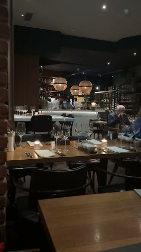 Opinii despre Simon's Steakhouse Grill & Restaurant & Bar în Zürich - Gastronomie und Hotellerie