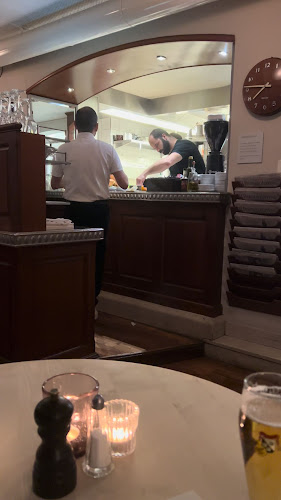 Opinii despre Restaurant Falken în Bern - Gastronomie und Hotellerie