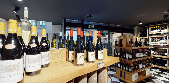 Opinii despre Chez Grisoni Basel în Basel - Gastronomie und Hotellerie