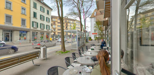 Opinii despre Poushe Strudelhaus în Zürich - Gastronomie und Hotellerie