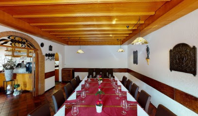 Dorfplatz (La Casa del Gusto)