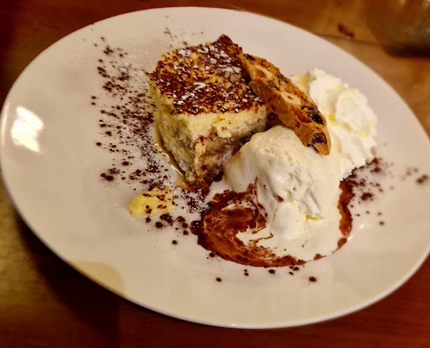 Opinii despre Restaurant Zeughauskeller în Zürich - Gastronomie und Hotellerie