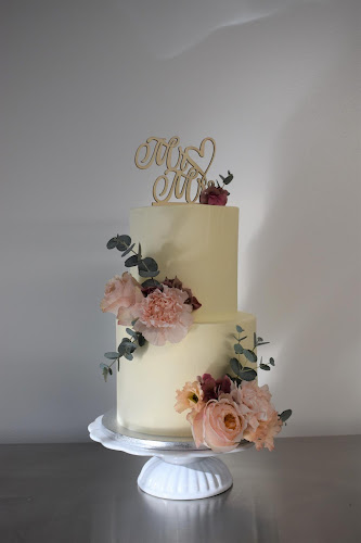 Opinii despre Cakes&Cookies în Mollis - Gastronomie und Hotellerie