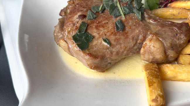 Opinii despre Restaurant Beau Rivage în Thun - Gastronomie und Hotellerie