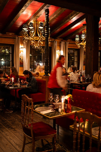 Opinii despre Le Coucou Montreux în Montreux - Gastronomie und Hotellerie